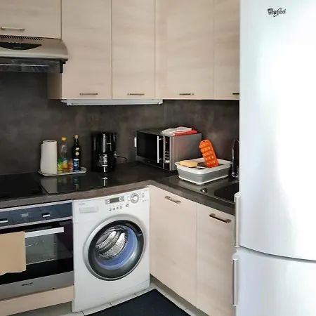 Apartmán 2 Pieces 6 Pers. Pres - Parking, Climatisation - Fr-1-388-73 *